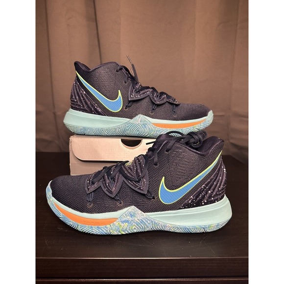 New-NIKE KYRIE 5 UFO MENS ATHLETIC SHOES BASKETBALL BLUE MID Sz 10.5 AO2918-400 main image 8